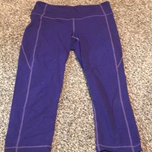 Athleta crop workout pants size M